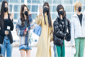 LE_SSERAFIMs_Outfits_at_Incheon_Airport_on_Jan_5th_2022